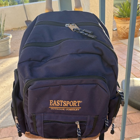 EASTSPORT Outdoor Company Large Backpack Navy Blue with Leather Accents - Picture 7 of 8